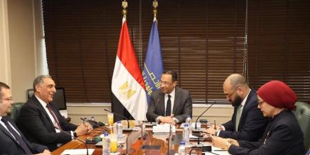 وزير الاتصالات: ملتزمون بتهيئة بيئة جاذبة للاستثمار في التكنولوجيات المتقدمة