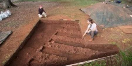 اكتشاف فرن عمره 250 عامًا داخل منزل رئيس أمريكا الثالث.. هل كشف عن سر جديد؟