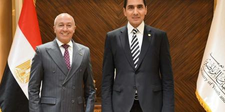 وزير الشباب والرياضة يستقبل ممدوح الششتاوي لبحث خطط تطوير السياحة الرياضية وتعظيم الاستفادة من المنشآت الرياضية