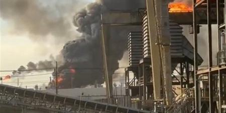 عاجل.. انفجارات ضخمة بمصفاة نفط في ولاية فيكتوريا بأستراليا