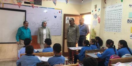جولات ميدانية لمدير تعليم القاهرة بمدينة نصر والوايلي لمتابعة انتظام الدراسة