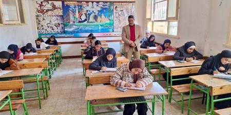 جدول الثانوية العامة 2026 في مصر.. المواعيد الرسمية للنظام الجديد والقديم كاملة