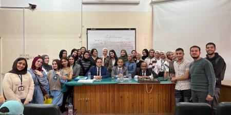 مناقشة متميزة لمشروعات تخرج شعبة الإذاعة والتليفزيون بآداب الزقازيق