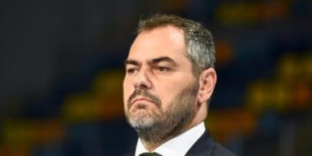 أوجستى بوش ولعبة الكراسى الموسيقية في السلة المصرية