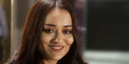 بعد تصريحات يارا السكري.. راندا البحيري: ما طبيعي يا جماعة نجيب أربع أطقم للعيد