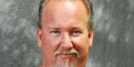 بعد داريل شيتس.. التنمر الإلكتروني يفتح ملفًا مظلمًا في حياة المشاهير