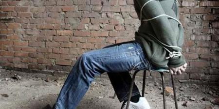 "هحرق قلبك".. طالب يخطف نجل عمته ويقتله ويلقي جثته بمصرف بالمنيا