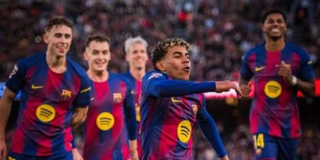 بعد سقوط ريال مدريد أمام بيتيس.. برشلونة على بُعد 7 نقاط من حسم لقب الليجا