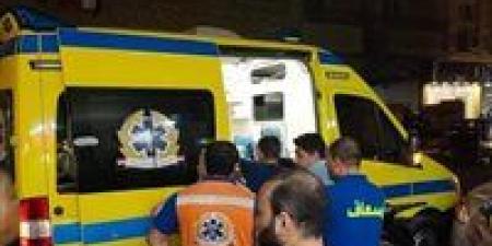 مصرع شخص وإصابة آخر في انقلاب سيارة ملاكي بطريق الفيوم الصحراوي