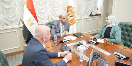 10 آلاف فرصة عمل جديدة واستثمارات بـ800 مليون دولار بعد تعاون وزارة العمل مع أروجلو