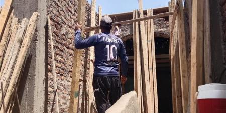 إيقاف أعمال وإزالة حالتي بناء مخالف في المهد بمدينة الأقصر