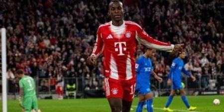 بايرن ميونخ يحسم موقفه من شراء عقد جاكسون