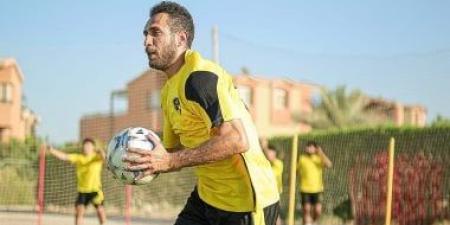 هشام محمد: مفيش مكافآت خاصة فى بيراميدز لمباراة الأهلى.. وكينو أعلى من بيزيرا