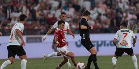 موعد مباراة الأهلي والزمالك والتشكيل المتوقع لقمة الدوري المصري 2025-2026