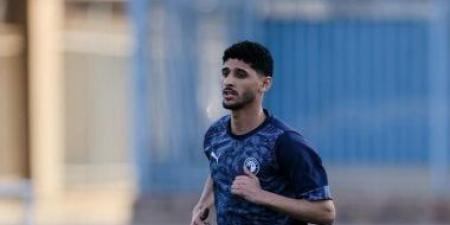 أحمد عاطف قطة يبدأ الجري الخفيف بعد جراحة كسر الأنف