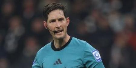 الألماني ماتياس يولنبيك حكما لقمة الزمالك والأهلى في دوري نايل