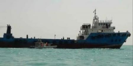 خفر السواحل اليمنى: اختطاف ناقلة نفط قبالة سواحل شبوة من قبل مسلحين