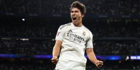 10 أندية تستهدف ضم جونزالو جارسيا موهبة ريال مدريد