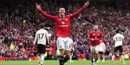 مان يونايتد ضد ليفربول.. الريدز يتأخر بثنائية نظيفة فى الشوط الأول "فيديو"