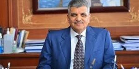 ربيع: قناة السويس تبرهن على ريادتها باستقبال أكبر سفن الحاويات الصديقة للبيئة عالميا