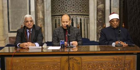 عباس شومان: إعمال العقل في الثابت شرعًا منهج خاطئ