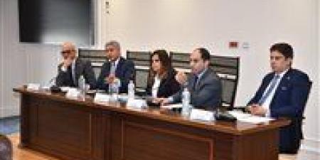 وزير السياحة من البرلمان: التوسع في منح تراخيص شركات سياحية جديدة يضر بالشركات القائمة