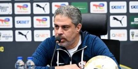 معتمد جمال يلقى المحاضرة الفنية الأخيرة للاعبين بالفندق قبل مواجهة اتحاد العاصمة