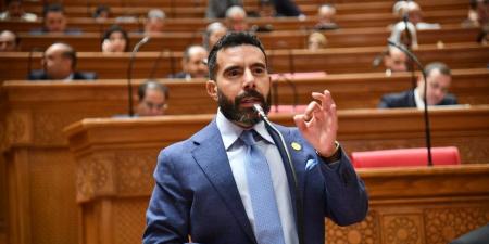 إسلام قرطام: شريحة الكهرباء الموحدة تحولت من حل مؤقت إلى عبء دائم يرهق المواطنين