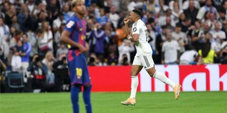 الريال ضد برشلونة.. غياب مبابي عن قائمة ريال مدريد الرسمية لمواجهة برشلونة في الدوري الإسباني