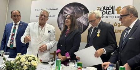 وزيرة الثقافة تشارك في احتفالية جمعية محبي الفنون الجميلة وتكرم عوض الشيمي
