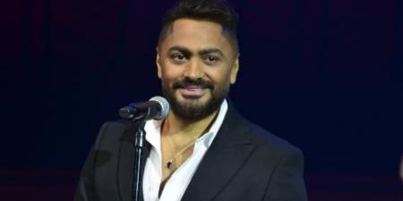 كان عندي حق اتأثر بمشواره.. تامر حسني يشيد بفيلم مايكل جاكسون الجديد