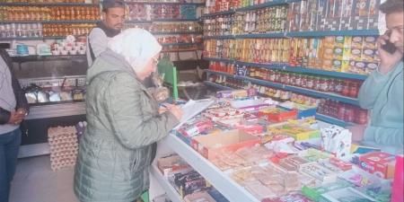 تموين الجيزة يضبط 3.7 طن منتجات غذائية مجهولة المصدر داخل منشأة غير مرخصة بمدينة 6 أكتوبر