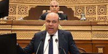 وزير الطيران: تسعير الرحلات يخضع للعرض والطلب.. ونرحب بأي شركات للعمل في الرحلات الداخلية