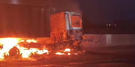 مصرع 3 أشخاص وإصابة آخر في تصادم مروع على طريق جمصة