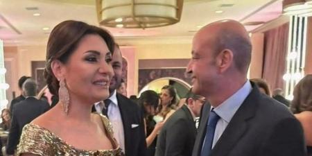 بعد طلاقه.. إعلامي شهير يتزوج للمرة الثانية من سيدة أعمال (صورة)