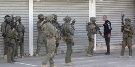 القناة الـ12 الإسرائيلية: الاحتلال يعتزم توسيع عملياته العسكرية فى لبنان خشية «مسيرات حزب الله»