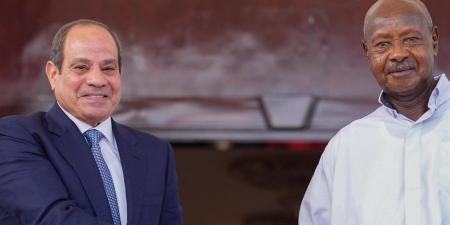 الرئيس السيسى يلتقي نظيره الأوغندي ويهنئه بإعادة انتخابه لولاية رئاسية جديدة