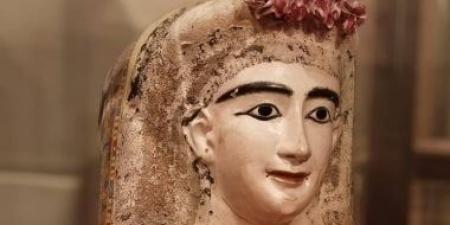 مقتنيات المتحف المصرى.. قناع جنائزى من العصر الرومانى