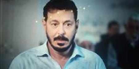 ما طبيعة مرضه؟.. تطورات الحالة الصحية لوالد مصطفى شعبان بعد نقله إلى المستشفى