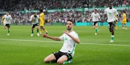 راسينج سانتاندير يعود إلى الدوري الإسباني بعد غياب 14 عاما
