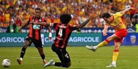 نيس يواجه سانت إتيان فى ملحق الهبوط بالدوري الفرنسى بدون جماهير