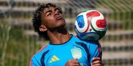 يامال يتحدى الزمن للحاق بمباراة إسبانيا وأوروجواى فى مونديال 2026