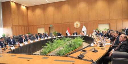 رئيس جامعة الأزهر يستعرض إنجازات الجامعة وخطط التطوير باجتماع المجلس الأعلى للجامعات