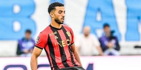 نيس "محمد عبد المنعم" يواجه سانت إيتيان في ملحق الهبوط بالدوري الفرنسي