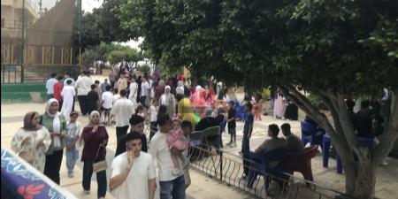 الملاهى تجذب الأطفال احتفالًا بعيد الأضحى في الغربية