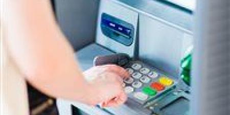 خطورة تهميش الريف مصرفيًا.. النائب أشرف سليمان يطالب بنشر "الـ ATM" في 5 آلاف قرية مصرية