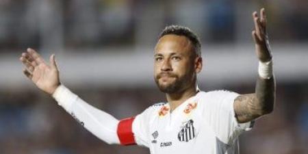 نيمار يثير القلق فى معسكر البرازيل قبل مواجهة منتخب مصر