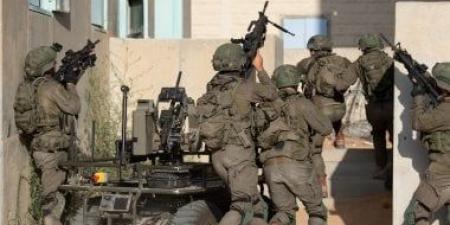 الجيش الإسرائيلي: هجمات على مواقع لحزب الله واعتراض صاروخين من لبنان