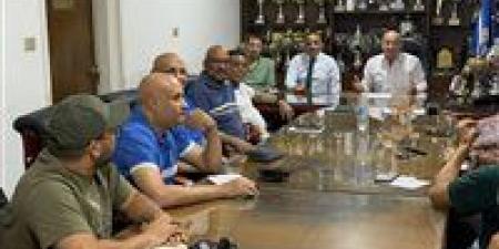رئيس اتحاد الكاراتيه يناقش تطوير منتخبات الكاتا استعدادًا للبطولات القادمة