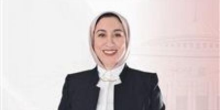 النائبة صافيناز طلعت تتقدم بطلب إحاطة بشأن أوضاع أطباء الامتياز البيطري وتطالب بمكافأة مالية واحتساب فترة التدريب خبرة مهنية